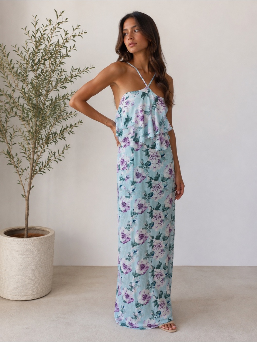 Love @ First Sight Floral Maxi Dress Size M Open Back Ruffle Side Slit